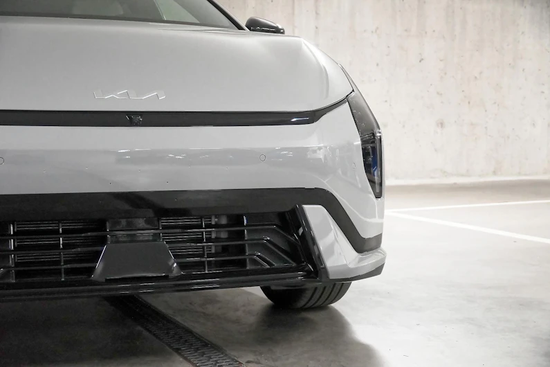 image du véhicule KIA EV4