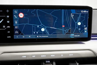 https://vehicle.imgix.net/4282924/c12f106c-188a-42d3-927d-65a5e94c0b01.jpg