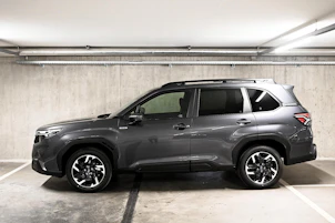 Fahrzeugbild SUBARU Forester Station 2.0i e-Boxer Swiss Plus