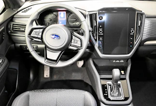 https://vehicle.imgix.net/4282927/ee4a372f-6373-4a89-be95-9c3897dc079b.jpg