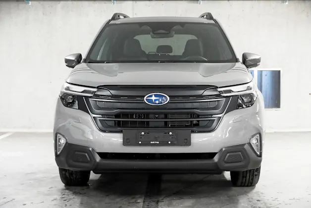 Subaru Forester Station 2.0i e-Boxer Swiss Plus