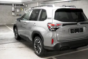 Subaru Forester Station 2.0i e-Boxer Swiss Plus