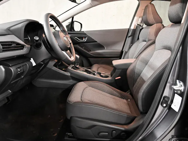 Subaru Crosstrek 2.0i e-Boxer Swiss Plus