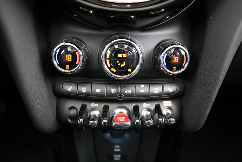 immagine del veicolo MINI MINI