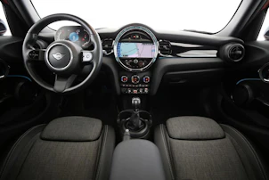 Fahrzeugbild MINI F55 1.5i Cooper