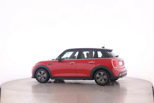 Fahrzeugbild MINI F55 1.5i Cooper