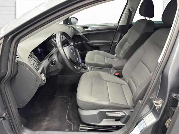 VW Golf VII e