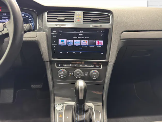 VW Golf VII e