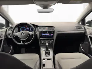 VW Golf VII e