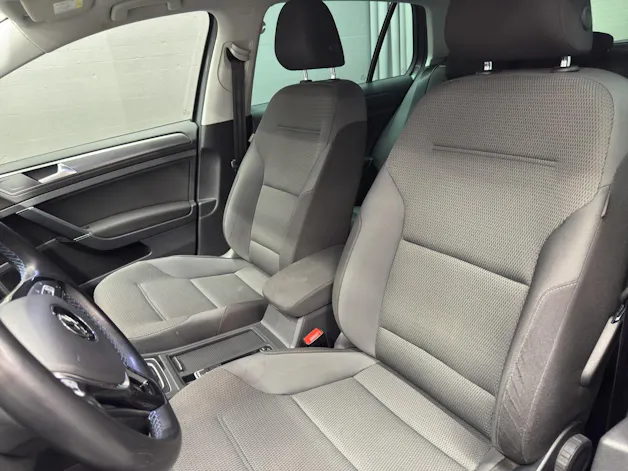 VW Golf VII e