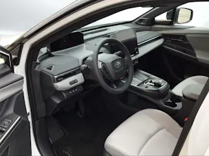Toyota C-HR+ Premium AWD