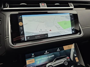 image du véhicule LAND ROVER Range Rover Velar 2.0 P400e R-Dynamic HSE
