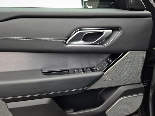 Land Rover Range Rover Velar 2.0 P400e R-Dynamic HSE