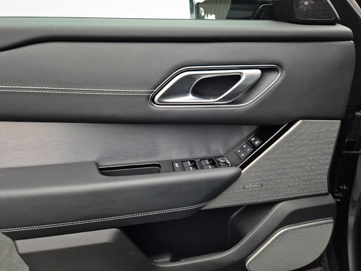image du véhicule LAND ROVER RANGE ROVER VELAR