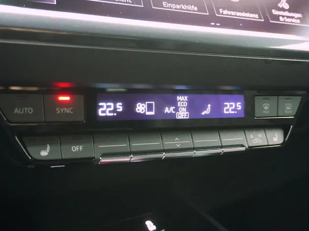 Audi Q4 e-tron Sportback 55 S line quattro