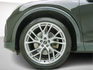 Audi Q4 e-tron Sportback 55 S line quattro