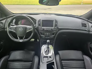 Opel Insignia Sports Tourer 2.8 V6 T 4x4 OPC