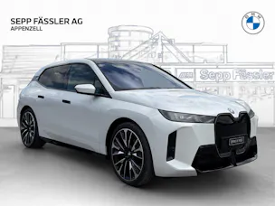 BMW iX xDrive60