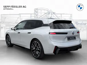 BMW iX xDrive60