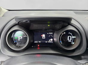image du véhicule TOYOTA Yaris 1.5 VVT-i HSD Trend