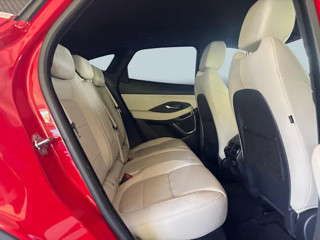 Jaguar E-Pace 2.0 D 180 R-Dynamic SE AWD