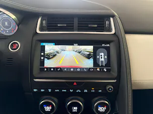 Jaguar E-Pace 2.0 D 180 R-Dynamic SE AWD