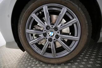 https://vehicle.imgix.net/4283049/114a2561-4b18-49ee-9cf1-8552389c2a6d.jpg