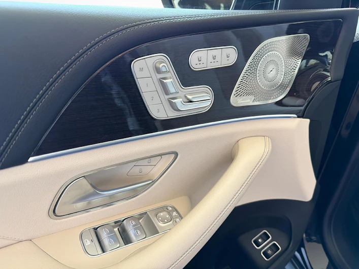 image du véhicule MERCEDES-BENZ GLE 400