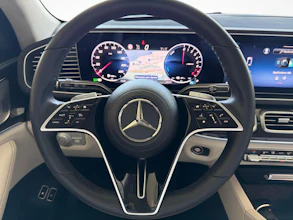https://vehicle.imgix.net/4283059/cd805420-86a9-4659-8982-0f1f526da991.jpg