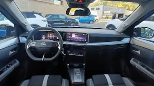 Opel Frontera 1.2 T HEV 145 GS