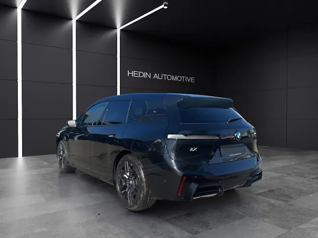BMW iX xDrive60