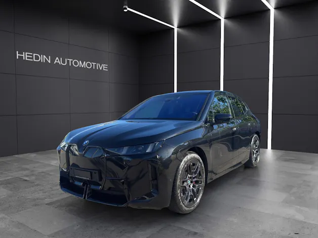 BMW iX xDrive60
