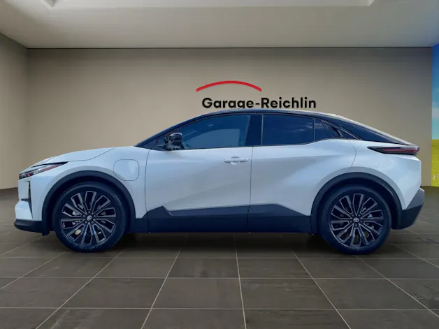 Toyota C-HR+ Premium AWD