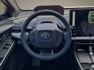 Toyota C-HR+ Premium AWD