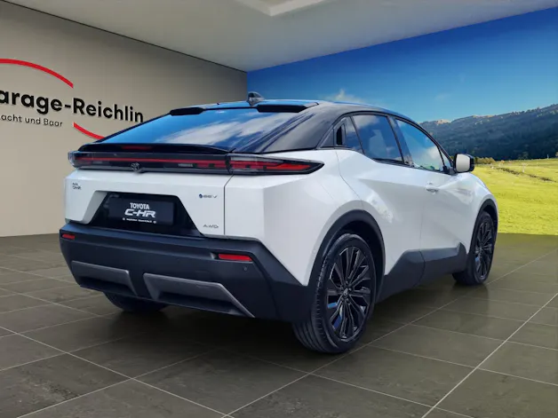 Toyota C-HR+ Premium AWD