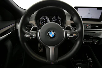 https://vehicle.imgix.net/4283300/01b686e6-7edd-4bb6-8cbe-f83459bb864d.jpg