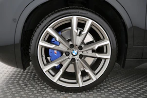 Fahrzeugbild BMW X2 M35i