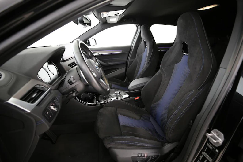 Fahrzeugbild BMW X2