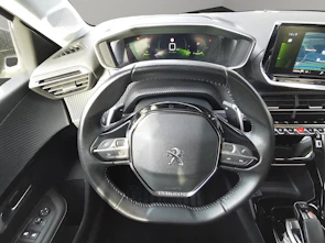 Fahrzeugbild PEUGEOT 208 1.2 PureTech 100 Allure Pack