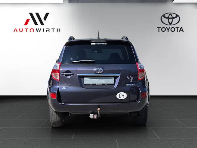 Toyota RAV4 2.2 D-CAT 150 L.Sol Premium