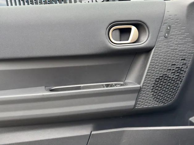 Mini F66 1.5i Cooper C Essential Trim