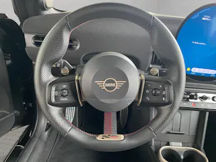MINI Cabrio F67 2.0i John Cooper Works