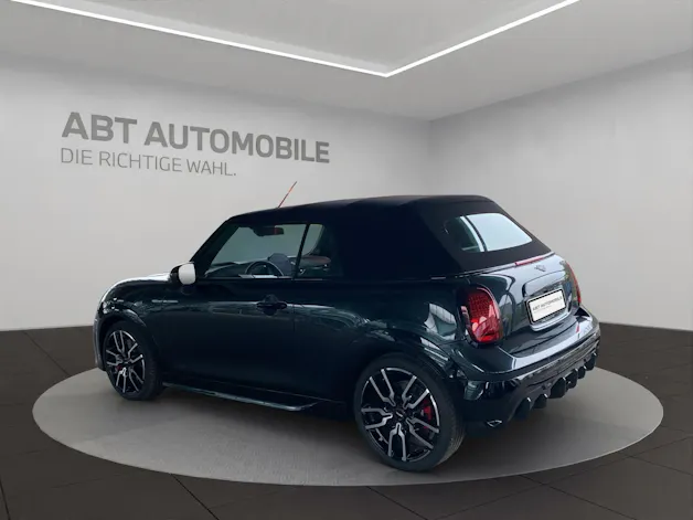 MINI Cabrio F67 2.0i John Cooper Works