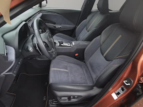 https://vehicle.imgix.net/4283327/ab4e7140-56c9-488f-8fb9-9b974ed33c02.jpg