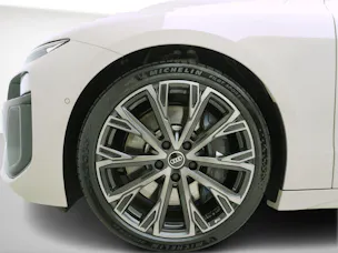 Audi S6 e-tron Avant quattro