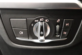 https://vehicle.imgix.net/4283350/850d6655-7a8d-4617-8099-8d3be3ae45e1.JPG