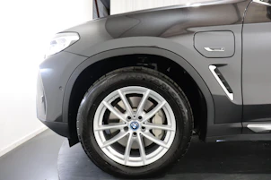 Fahrzeugbild BMW X3 30e xDrive SAG