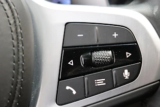 https://vehicle.imgix.net/4283350/ba293e41-e174-4fcb-b04c-ca8c5aa75aa7.JPG