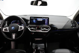 Fahrzeugbild BMW X3 30e xDrive SAG