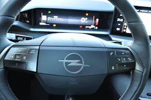 Opel Grandland 1.2 T HEV GS